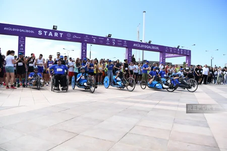 Heydər Əliyev Fondunun təşəbbüsü ilə keçirilən “Bakı Marafonu 2024” start götürüb