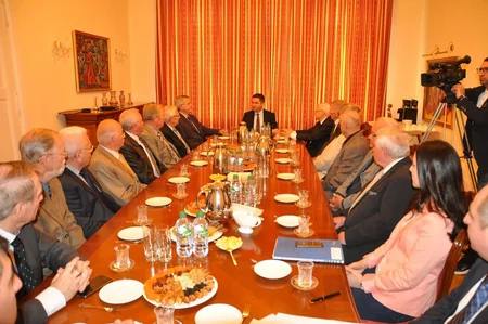 Azərbaycan Dövlət Neft və Sənaye Universitetinin Almaniyadan olan məzunlarının toplantısı keçirilib