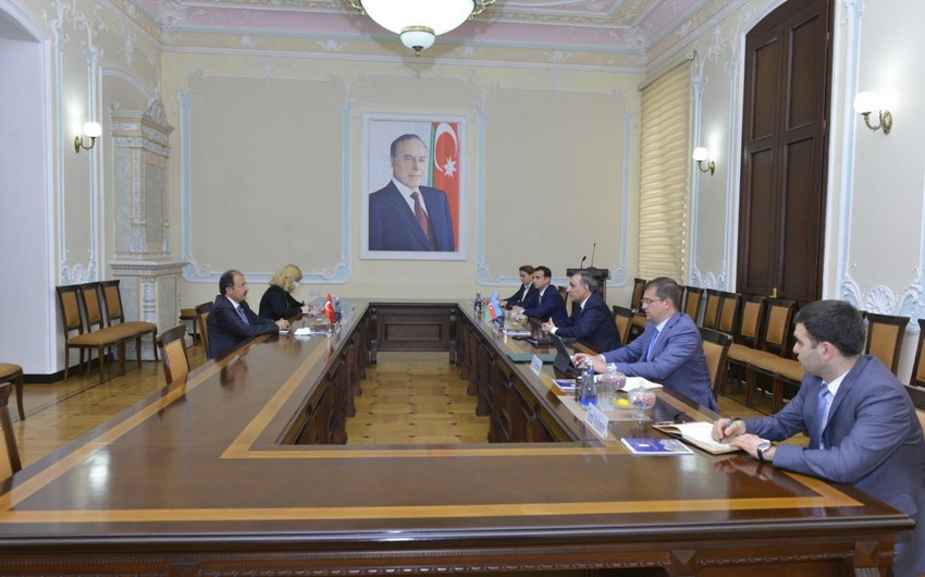 Baş prokuror Cahit Bağçı ilə görüşüb