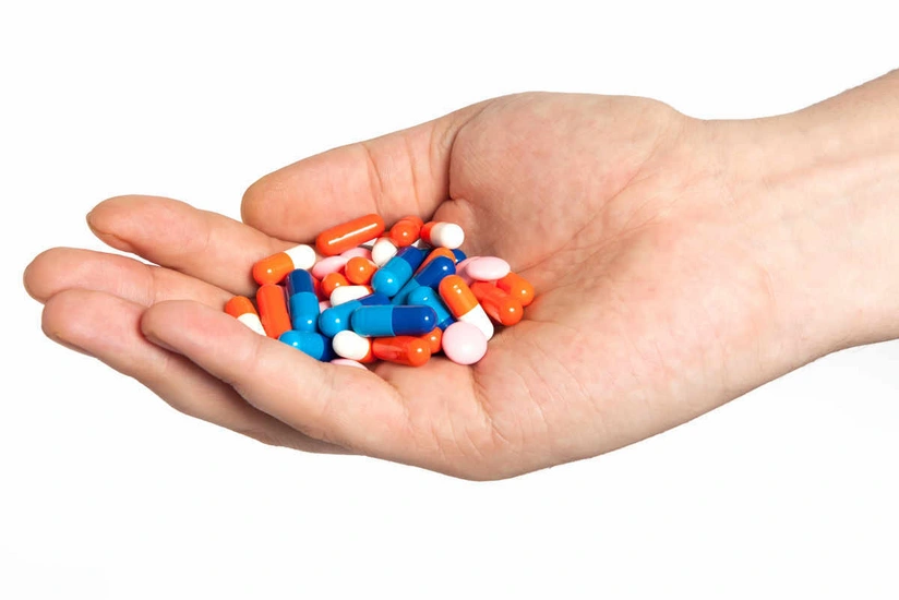 Naftalanda orta yaşlı qadın dərmandan zəhərlənib