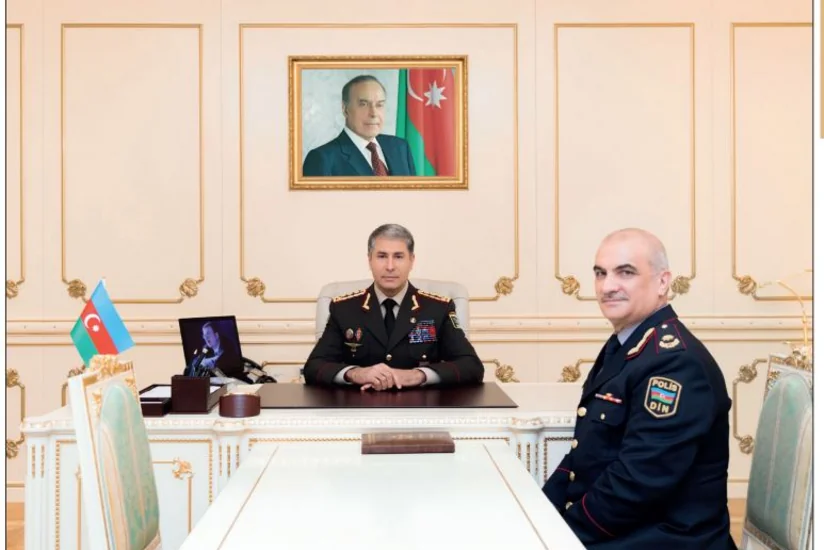 Vilayət Eyvazov təqaüdə göndərilən generallarla görüşüb