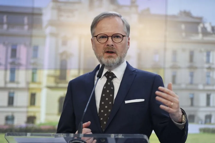Премьер Чехии: Украина ежемесячно будет получать десятки тысяч снарядов