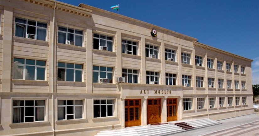 В Конституцию Нахчывана добавят новые статьи о полномочиях Верховного Меджлиса и Кабинета Министров