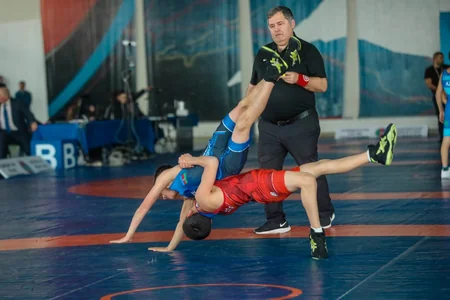 U-15 Azərbaycan çempionatında sərbəst güləş üzrə qaliblər müəyyənləşib