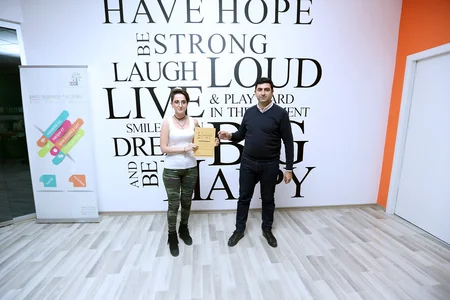 Baku hosts mentoring program for students of primary vocational institutions