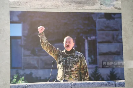 Dövlət Bayrağı Meydanındakı yenilənmiş Bayraq Muzeyi təqdim edilib