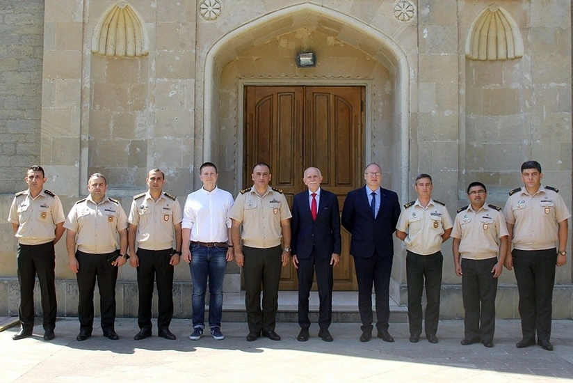 Экспертная группа НАТО прибыла в Азербайджан