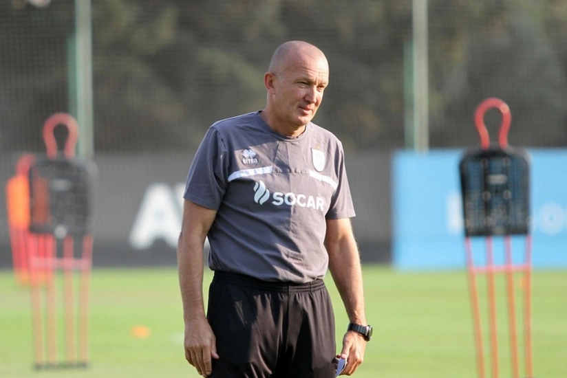 Neftçi Roman Qriqorçukla yollarını rəsmən ayırıb