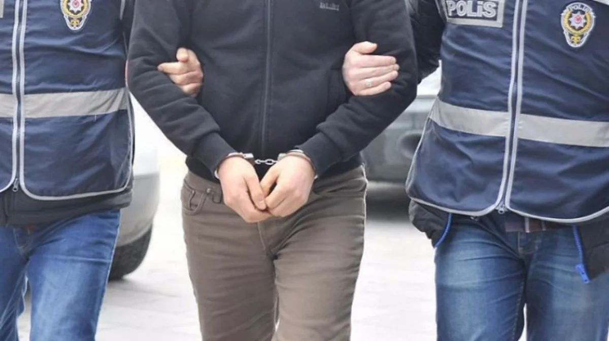 Türkiyədə FETÖ işi ilə bağlı 7 polis həbs edilib