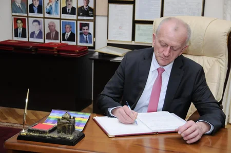 ADNSU ilə Frasanın Strasburq və Ren 1 universitetləri arasında müqavilə imzalanıb
