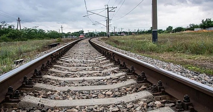 Из-за взрыва на путях в Воронежской области более 20 пассажирских поездов задерживаются 