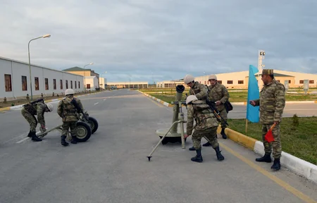 Azerbaijani military unit conducts artillery relay competitions