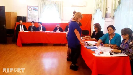 İqtisadiyyat naziri səs verib