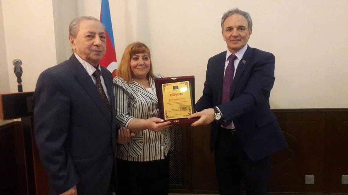 ​Jurnalist Şəmsiyyə Kərimovanın 60 illik yubileyi münasibətilə toplantı keçirilib