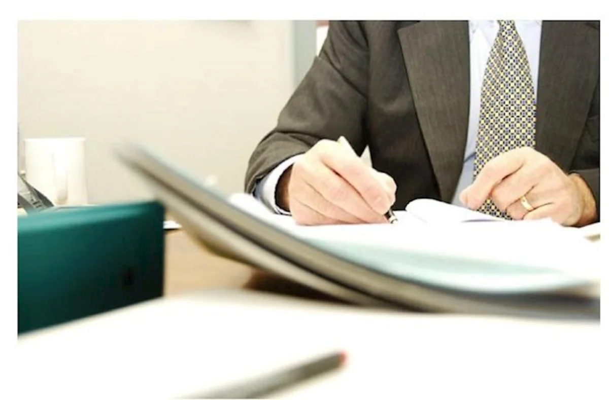 PSG Finans BOKT-un vəzifəli şəxsi cərimələnib