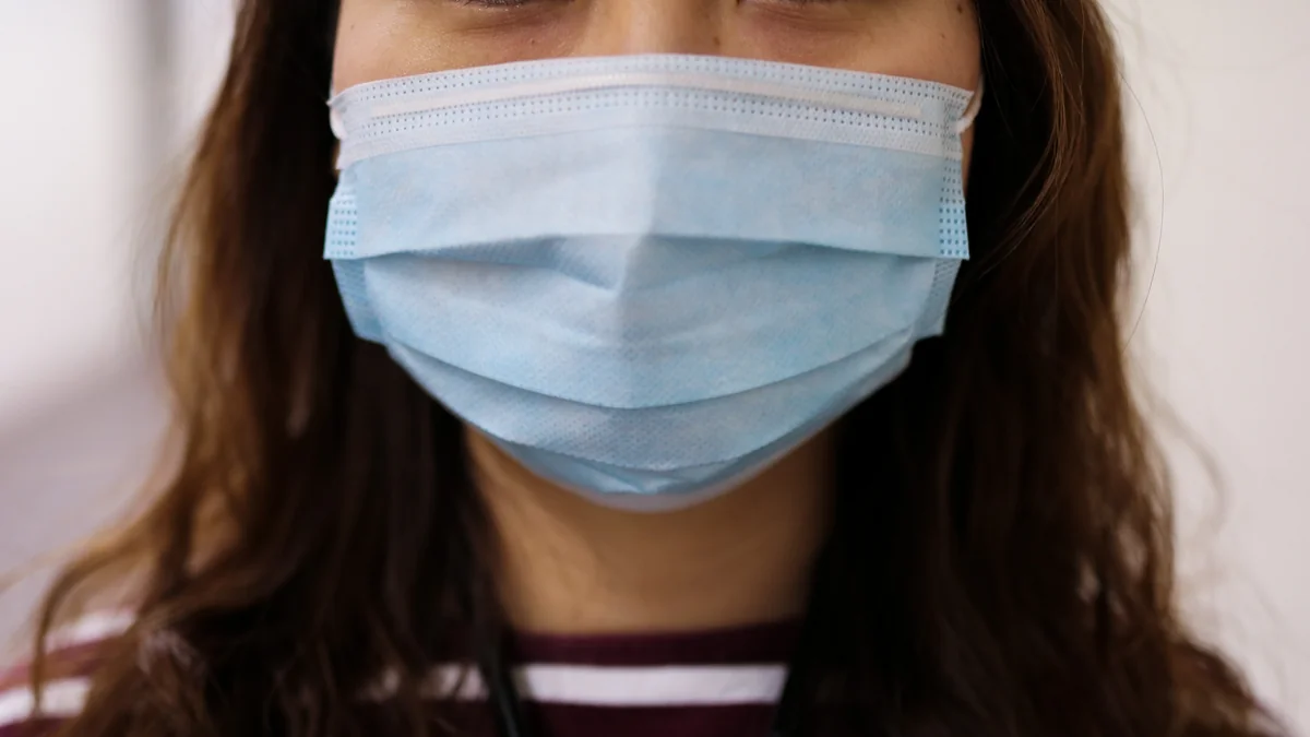 Can wearing mask be good for respiratory system?