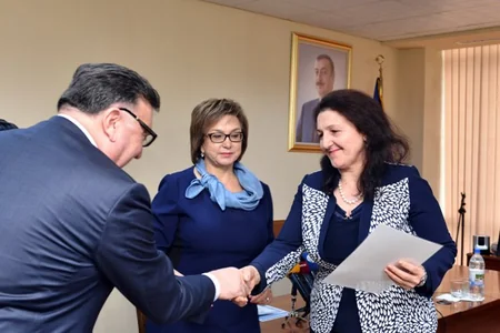 ​TQDK imtahan prosesində fəaliyyətlərinə görə xüsusi seçilən 25 nəzarətçini mükafatlandırıb