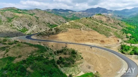 Laçın şəhərindən yan keçən yeni avtomobil yolunun tikintisi yekunlaşır