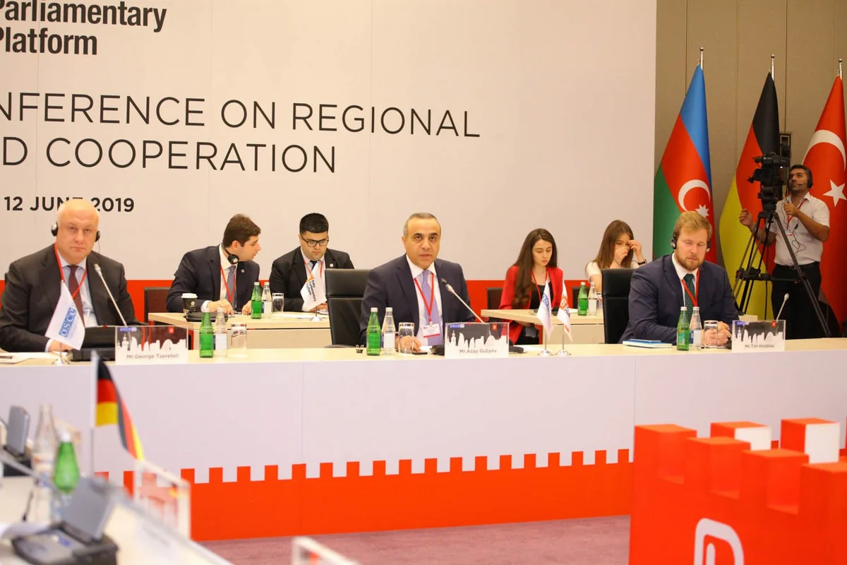 Deputat: Soyuq müharibənin başa çatması beynəlxalq gərginliyin zəifləməsinə olan ümidləri doğrultmadı