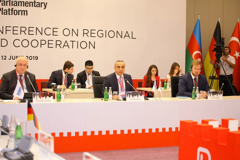 Deputat: Soyuq müharibənin başa çatması beynəlxalq gərginliyin zəifləməsinə olan ümidləri doğrultmadı