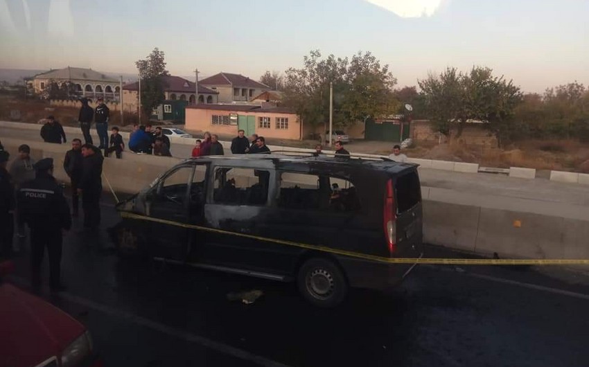 Gürcüstanda Azərbaycana məxsus avtomobil yanıb
