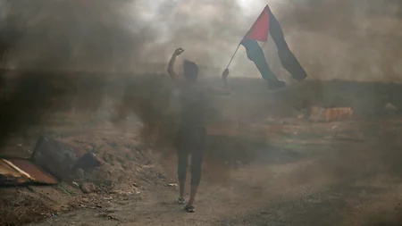 Israeli military and Palestinians clash in Palestine, many injured