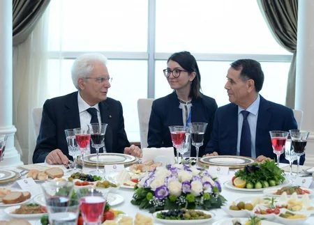 Azərbaycanın Baş naziri və İtaliya Prezidenti birgə işçi nahar ediblər