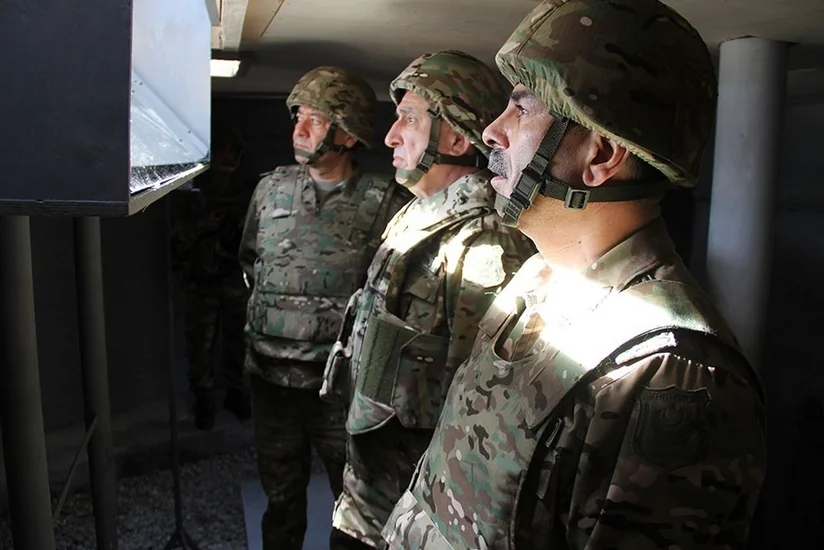 Political parties comment on generals’ frontline visit