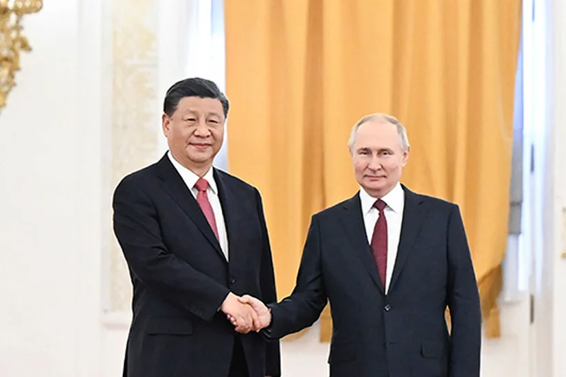 СМИ: Си Цзиньпин впервые призвал Путина к справедливой мирной сделке по Украине