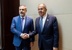 Lavrov Hakan Fidanla Ukrayna ilə bağlı qarşıdakı danışıqları müzakirə edib