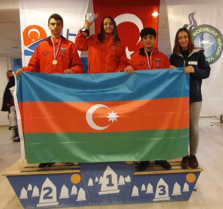 Azərbaycan yelkənçiləri ilk dəfə beynəlxalq turnirdə qızıl və gümüş medallar qazanıblar