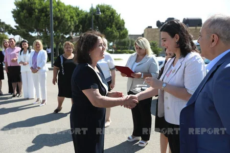 Dövlət Komitəsinin Uşaq və Ailələrə Dəstək Mərkəzlərinə avtomobillər verilib