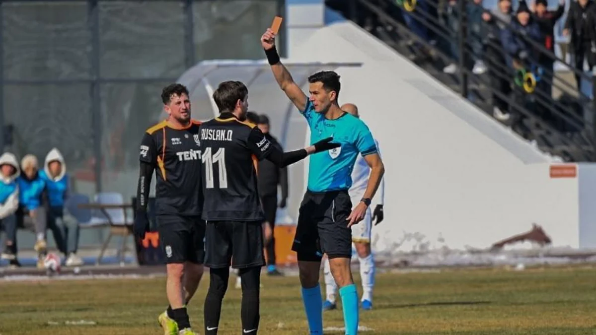 Azərbaycan millisinin sabiq futbolçusu dörd oyunluq cəzalanıb