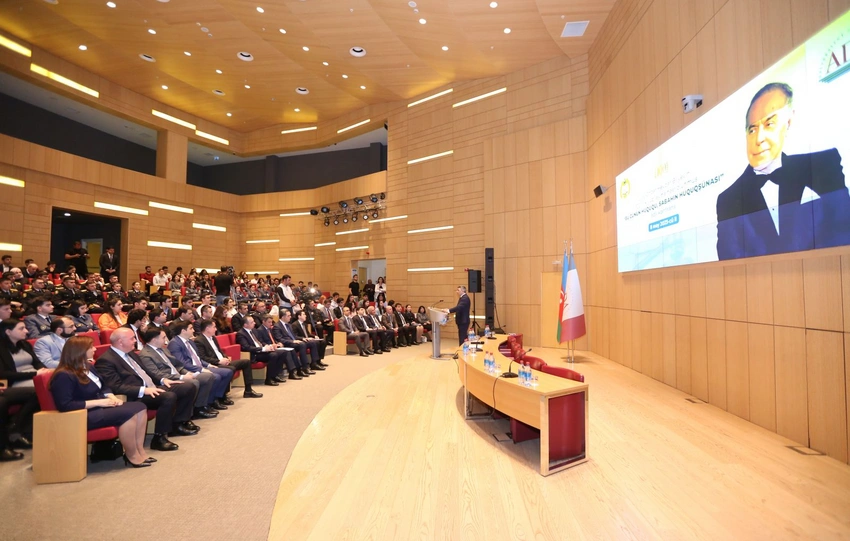 Heydər Əliyevin 100 illik yubileyinə həsr olunmuş “Bu günün hüququ, sabahın hüquqşünası” adlı konfrans keçirilib 