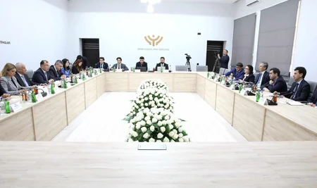 Azərbaycan Həmkarlar İttifaqları Konfederasiyası Sosial Tədqiqatlar Mərkəzi ilə memorandum imzalayıb