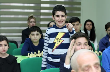 Memorial iştirakçıları Vüqar Həşimov Şahmat Akademiyasını ziyarət ediblər