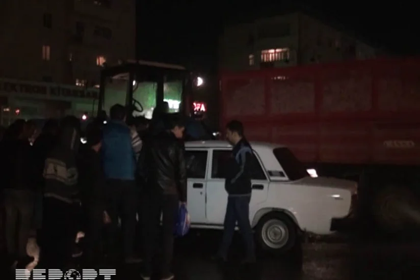 В Евлахе произошло ДТП, пострадали женщина и ее 8-летняя дочь