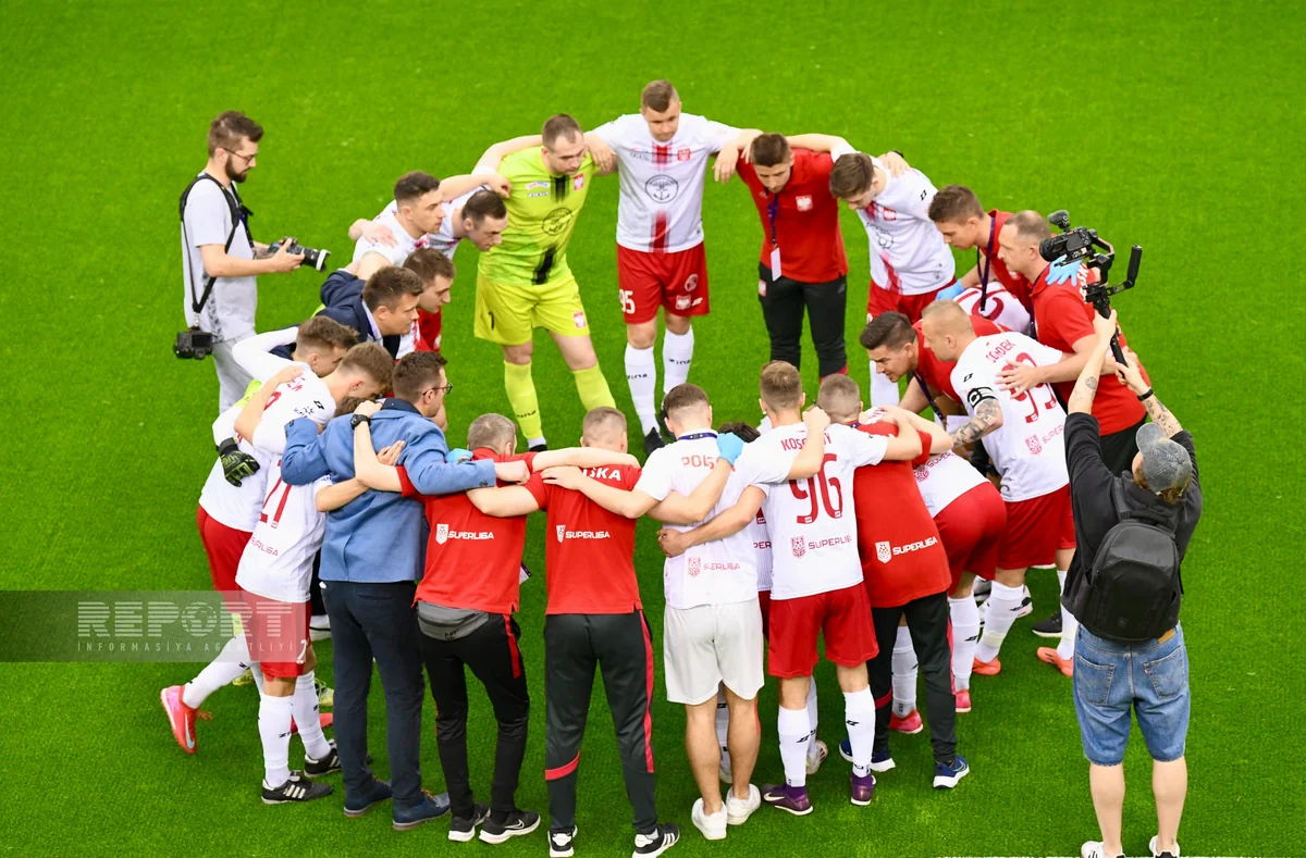 Bakıda keçirilən minifutbol üzrə dünya çempionatında ABŞ Polşa ilə heç-heçə edib