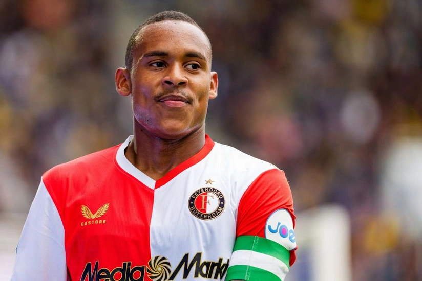 Marsel və Feyenoord transferlə bağlı razılığa gəlib