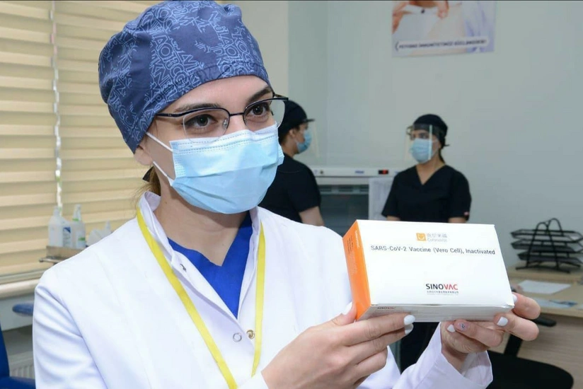 Məşhur tibb jurnalı Azərbaycanın Çindən aldığı vaksini müsbət qiymətləndirdi