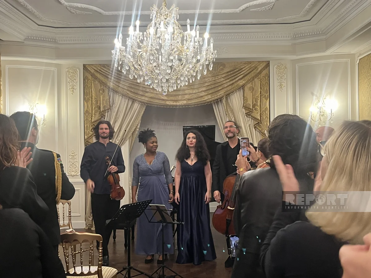 Parisdə Azərbaycanın Müstəqilliyinin Bərpası Günü münasibətilə konsert keçirilib