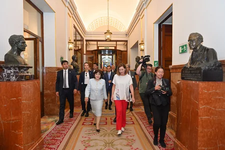 Sahibə Qafarova İspaniya Deputatlar Konqresinin sədri ilə görüşüb