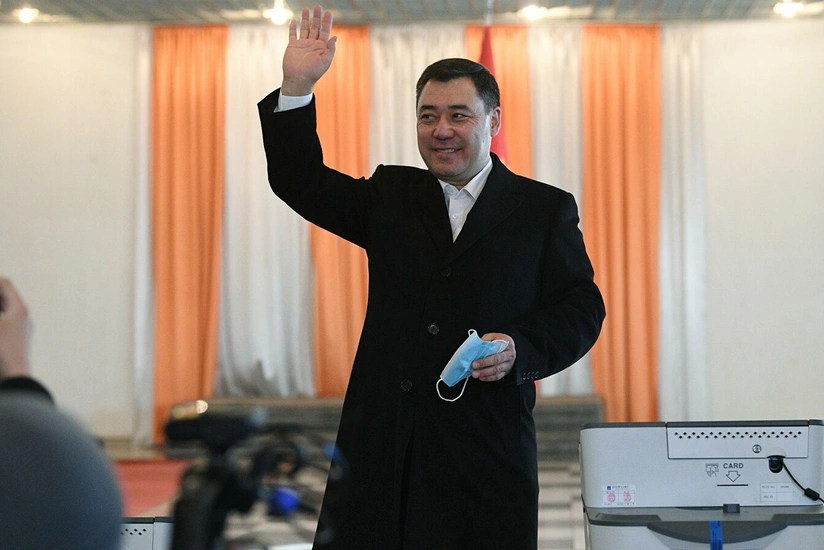 Sadır Japarov Qırğızıstanda prezident seçkilərində qalib gəldi
