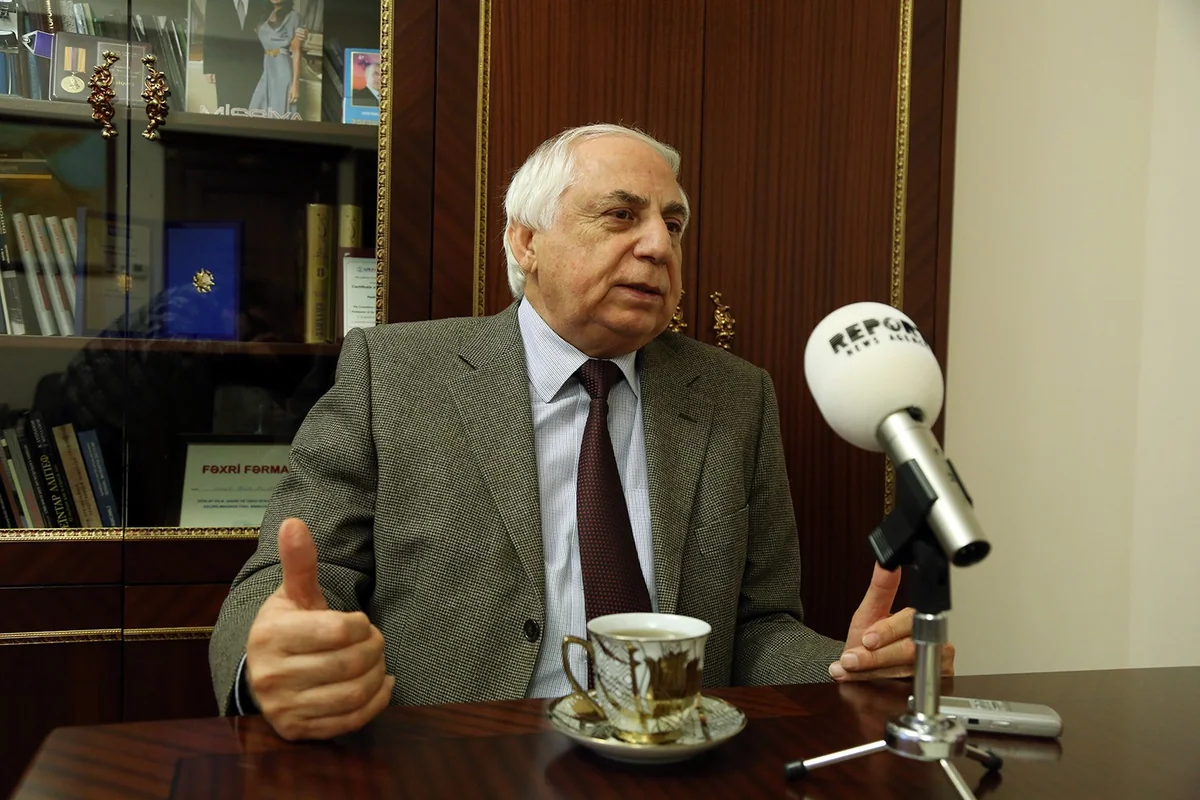 Hadi Rəcəbli Milli Məclisdəki kabinetini boşaltdı