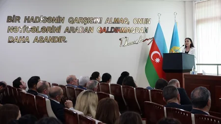 Dövlət Agentliyində “Heydər Əliyev İli”nə həsr olunmuş tədbir keçirilib