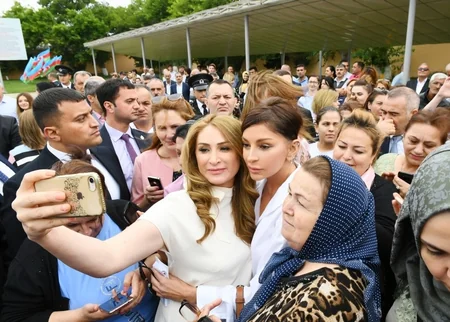 Ceremony to transfer soldiers from active military service to reserve units held at military unit of State Security Service