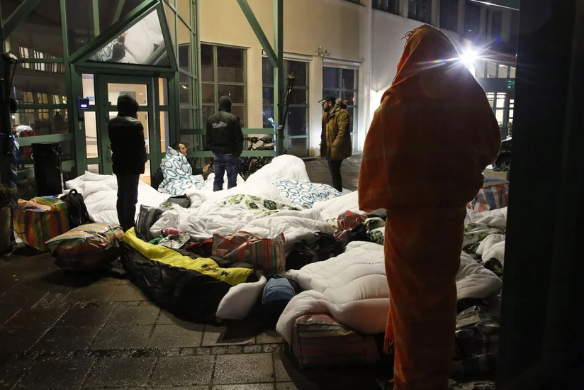 İsveç miqrantların vətənlərinə qayıtması üçün maliyyə dəstəyini 35 dəfə artıracaq