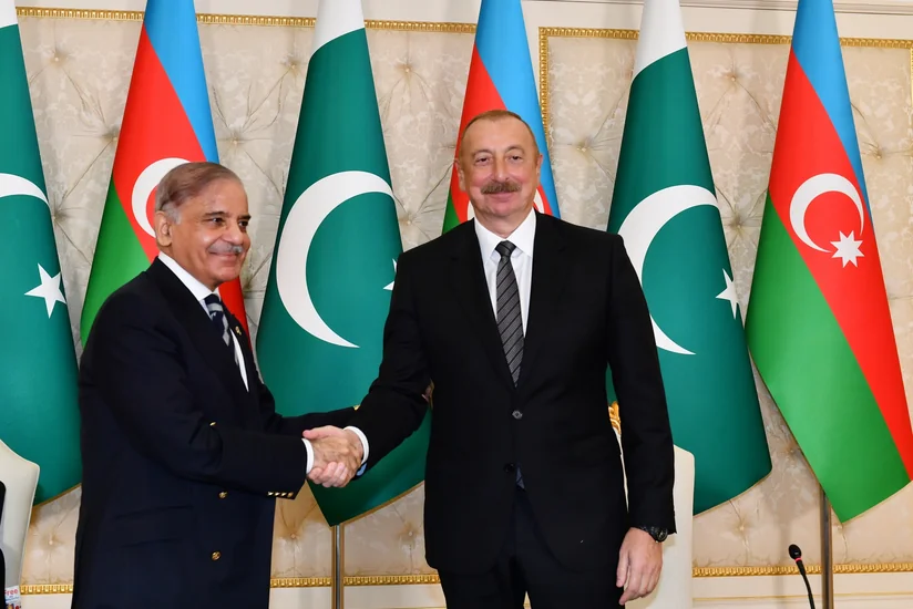 Ilham Aliyev expresses gratitude to Pakistani Prime Minister for supporting Azerbaijan during Second Karabakh War