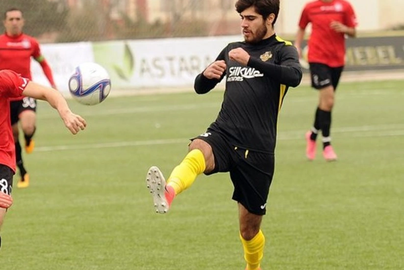 AFFA hakimi təhqir edən futbolçunu cəzalandırıb