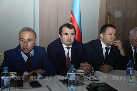 102 nəfər and içərək vəkil olub